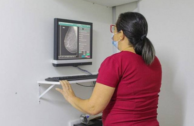 Outubro Rosa: Caminhões da Mamografia da Sesapi vão passar por 21 municípios